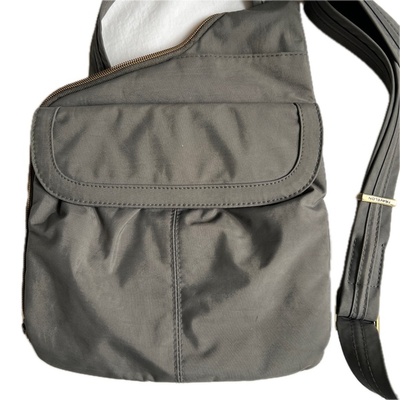 Travelon Bag Gray Anti Theft Strap Locking Travel Crossbody Shoulder Flat - Picture 5 of 7